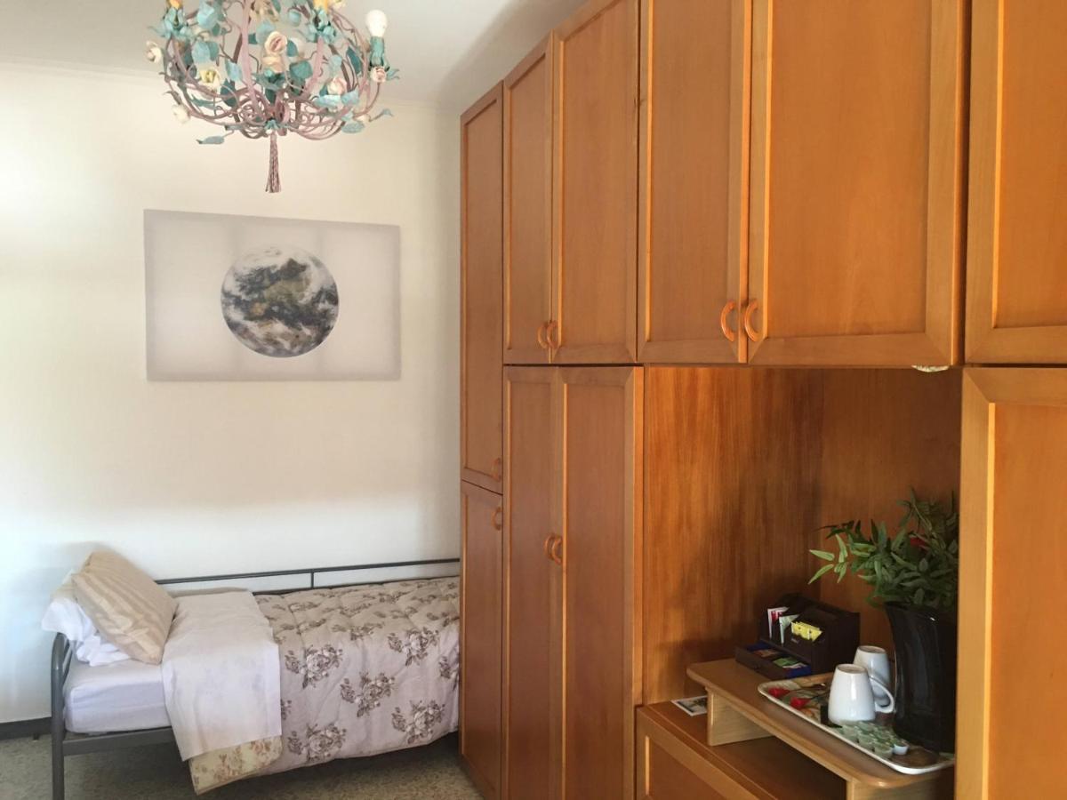 Panoramic And Bright Penthouse Is Waiting For You Apartamento Roma Exterior foto