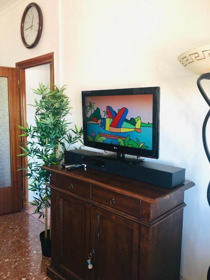 Panoramic And Bright Penthouse Is Waiting For You Apartamento Roma Exterior foto
