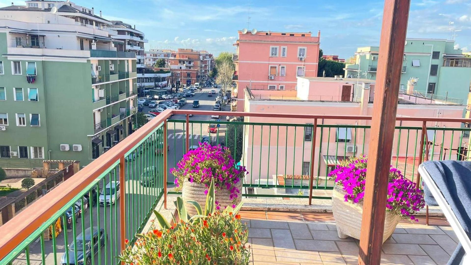 Panoramic And Bright Penthouse Is Waiting For You Apartamento Roma Exterior foto